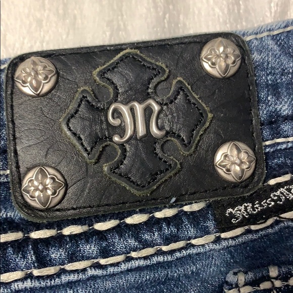 Jeans - Picture 5 of 10